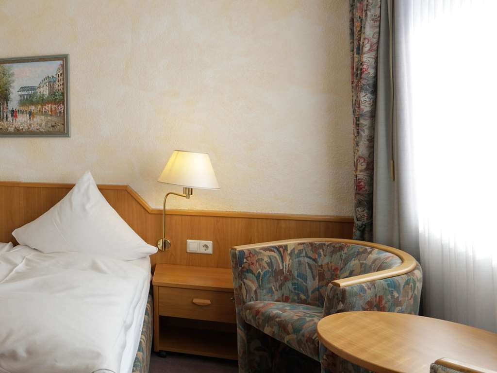 Cityhotel Thueringer Hof New Classic Hanôver Quarto foto